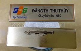 Mẫu sản phẩm bảng tên nhân viên kim loại