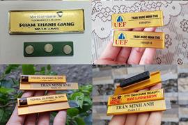 Bảng tên nhân viên kim loại đồng đẹp